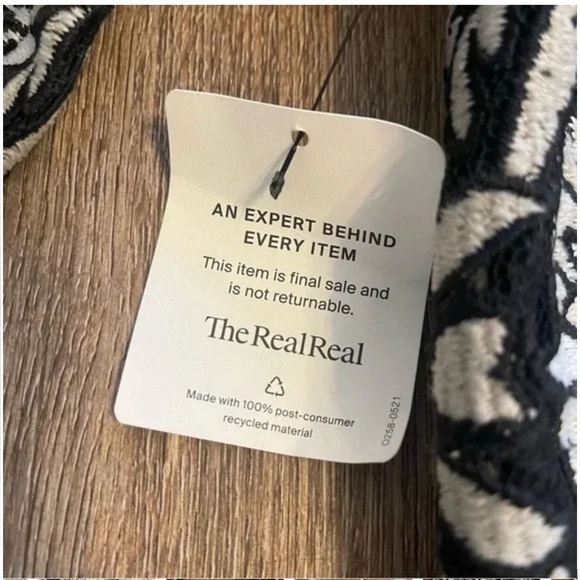 Yigal Azrouel Long Sleeve Black and White Lace Trumpet Dress Sz 4 - Picture 9 of 13